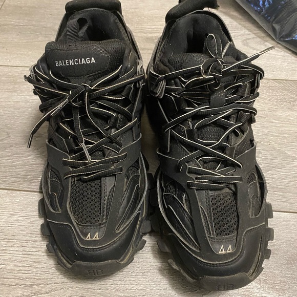 Balenciagas tracks size 10 eu44 don’t want them no more trying to get more - Picture 5 of 8